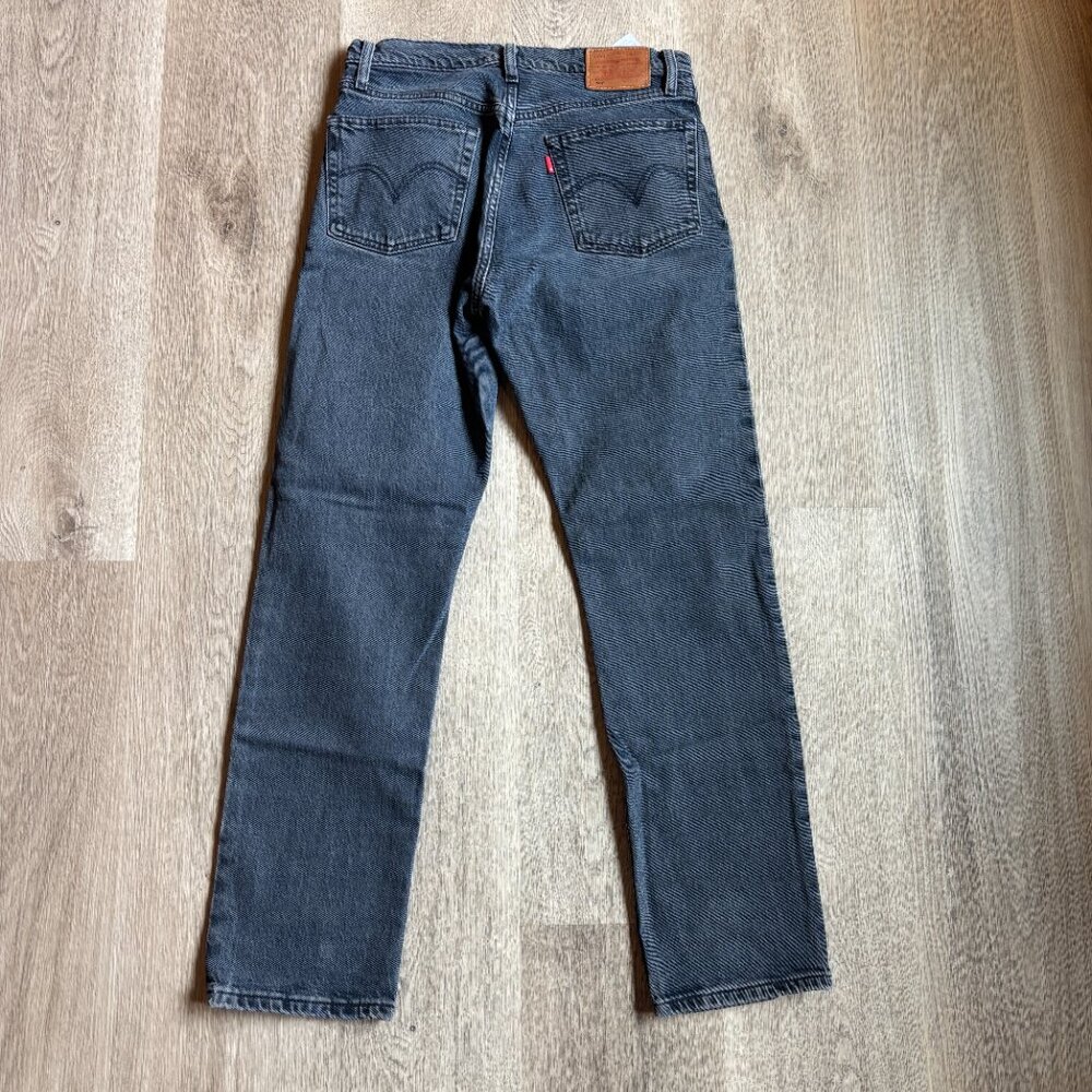 Levi's Women's 501 Original Mid Rise Straight Leg Jeans Dark Blue size 27x28 - Picture 9 of 13